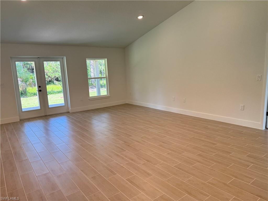 500 Windermere Dr Property Photo 4