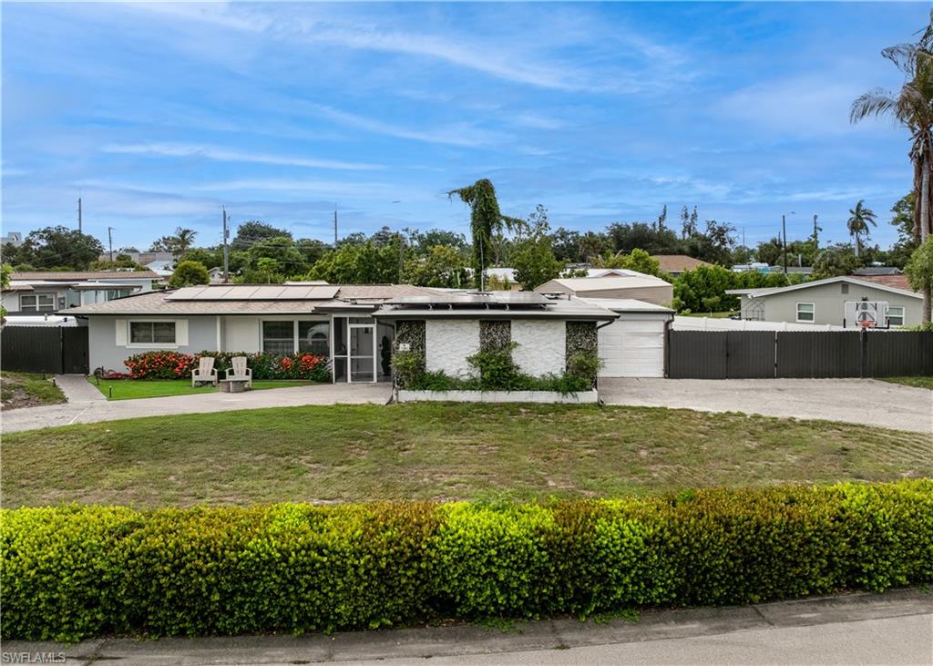 4350 Orangewood Ave Property Photo 3