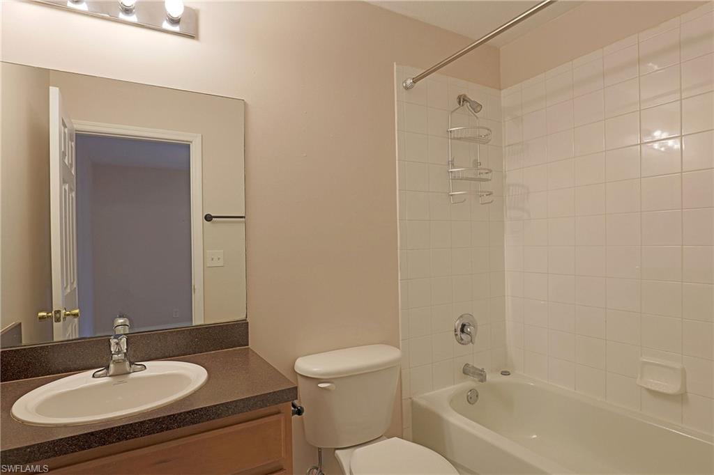 8291 Pacific Beach Dr Property Photo 16