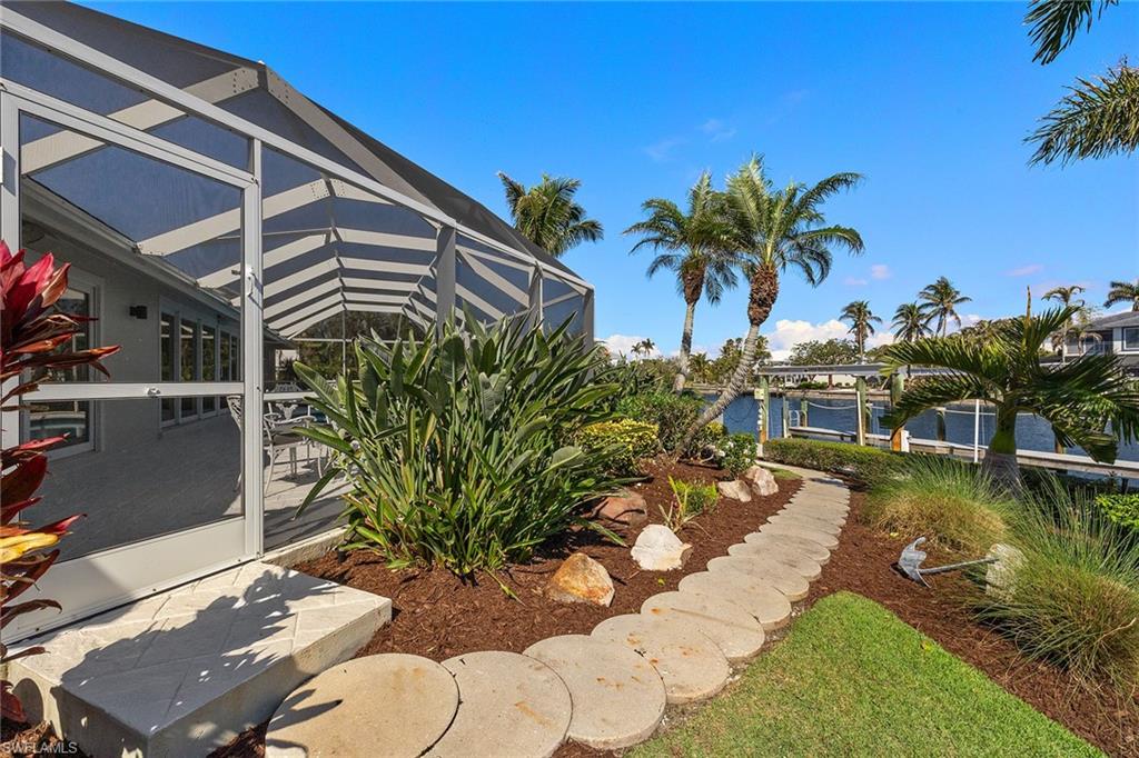 1674 Sabal Palm Dr Property Photo 33