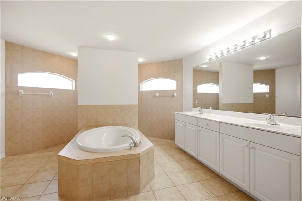 2600 Sw 1st St Property Photo 23
