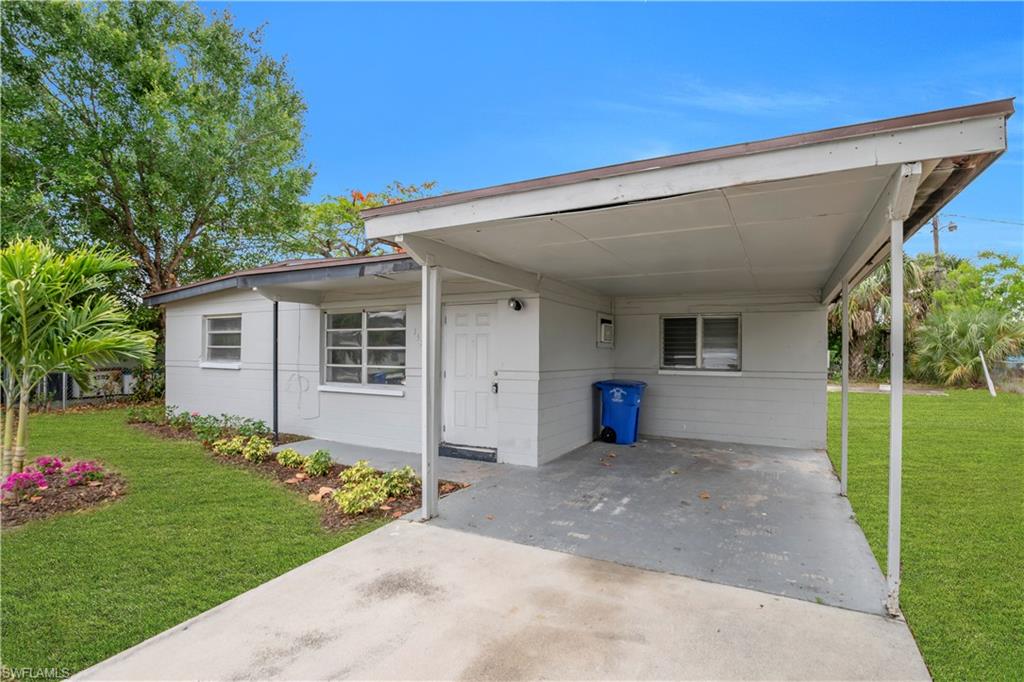1527 Gardenia Ave Property Photo 5