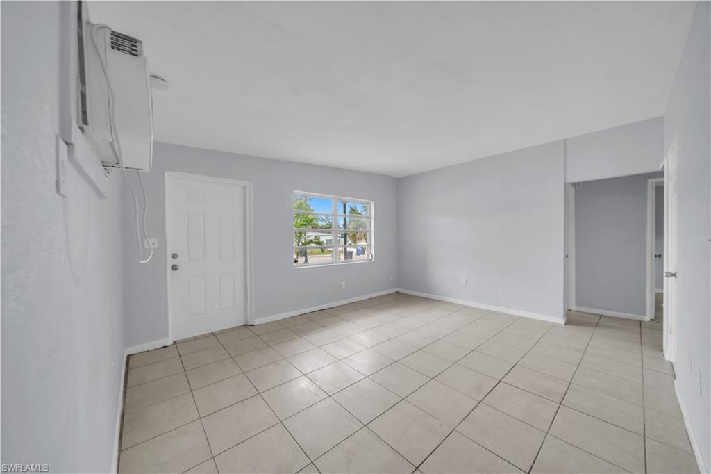 1527 Gardenia Ave Property Photo 11