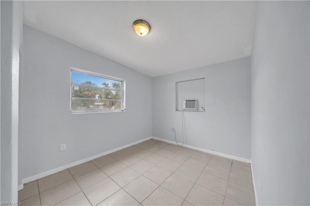 1527 Gardenia Ave Property Photo 12