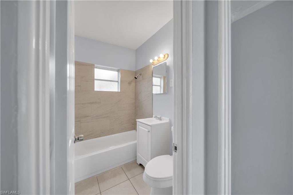 1527 Gardenia Ave Property Photo 15