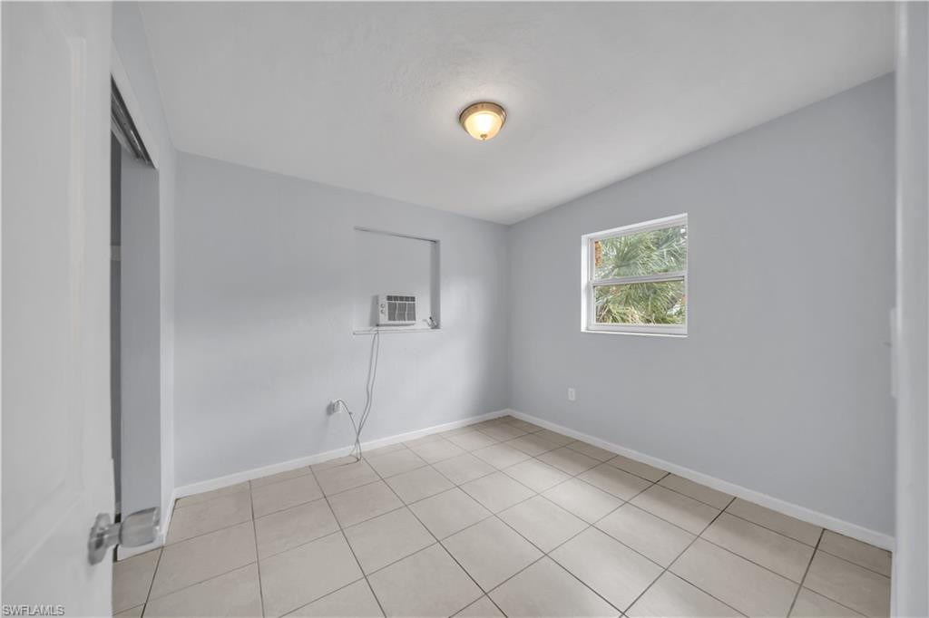 1527 Gardenia Ave Property Photo 18