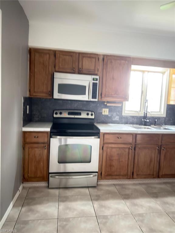 200 Arthur Ave Property Photo 5