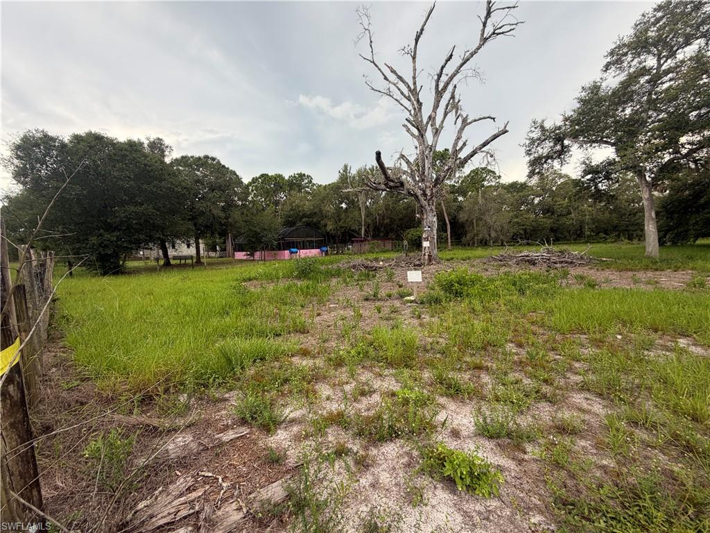 860 S Trebol St Property Photo 3