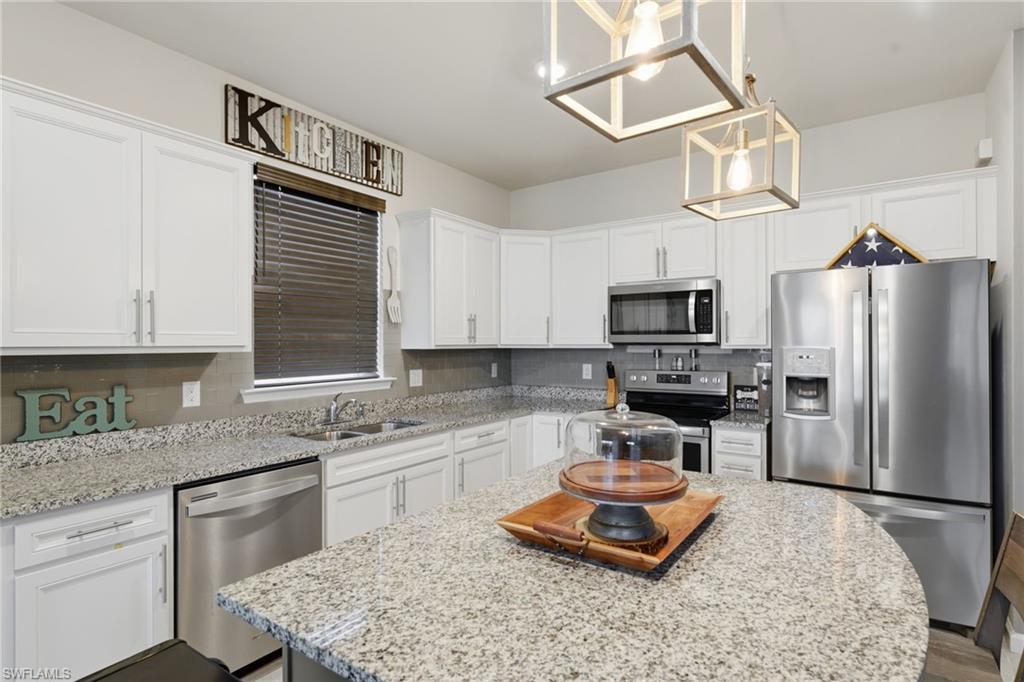 16095 Mistflower Dr Property Photo 9