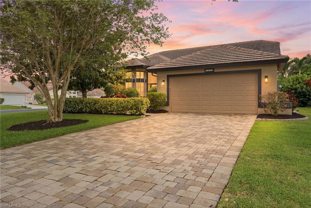8185 Breton CIR Property Photo 1