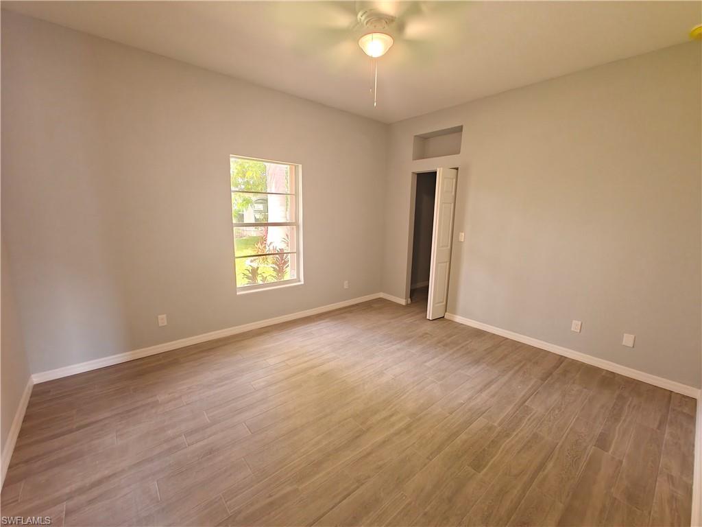 2105 Sw 53rd Ter Property Photo 17