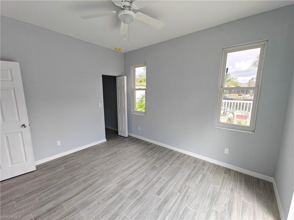 2105 Sw 53rd Ter Property Photo 17