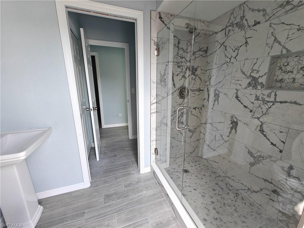 2105 Sw 53rd Ter Property Photo 18