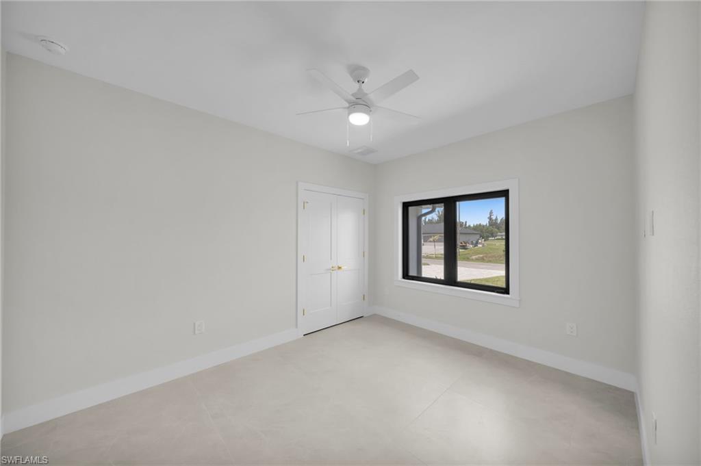 1213 Nw 25th Pl Property Photo 16