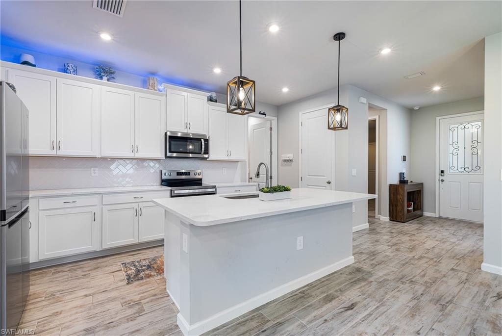 6617 Upward Spring Pl Property Photo 18