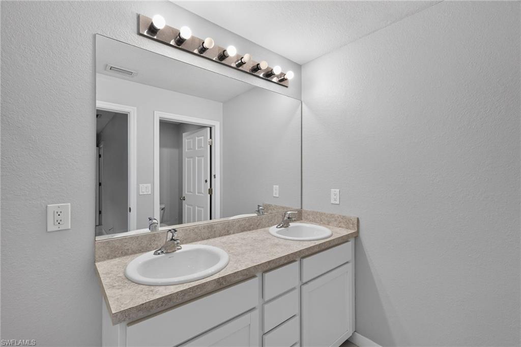 2809 Nw 21st Ave Property Photo 10