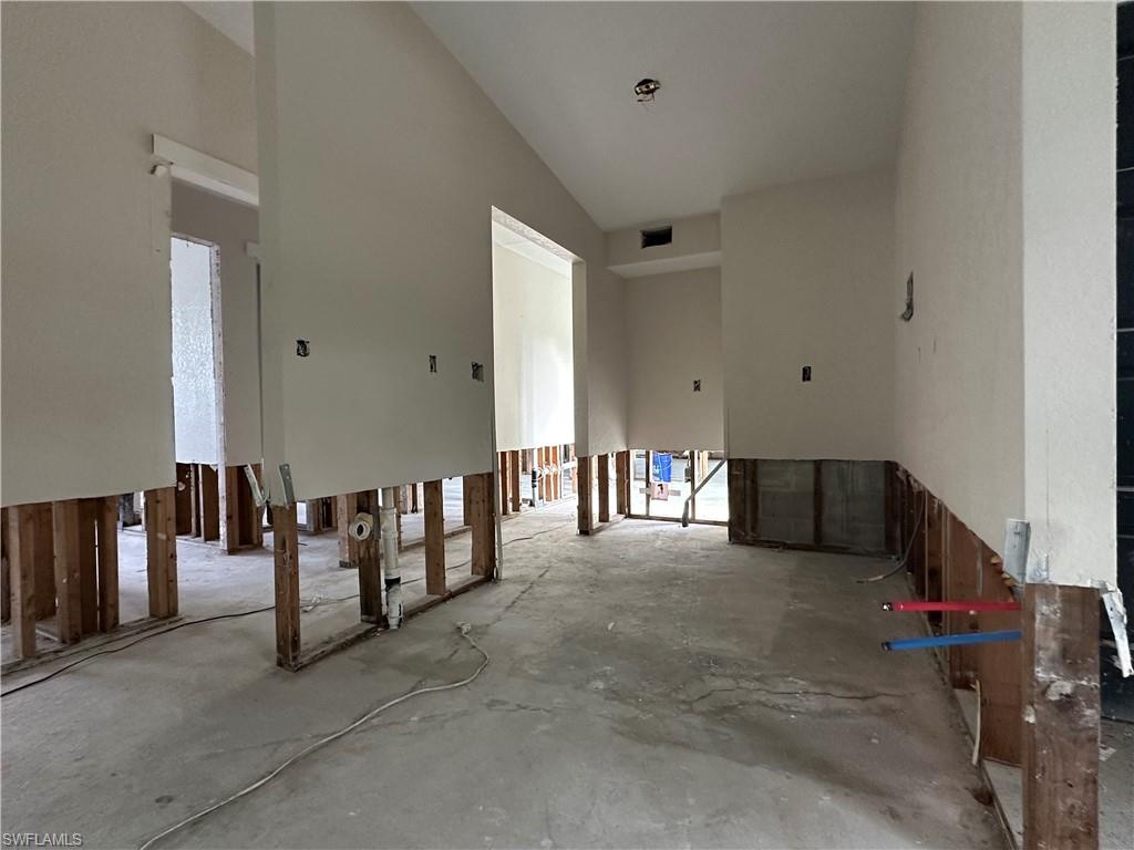 1653 Atlanta Plaza Dr Property Photo 15