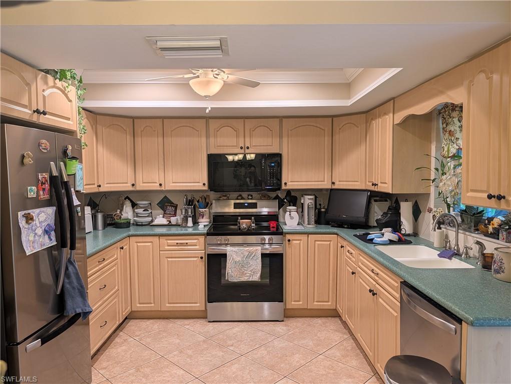 2324 Caladium Rd Property Photo 10