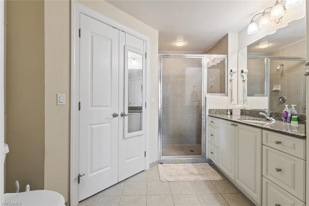 2825 Palm Beach Blvd 203 Property Photo 17