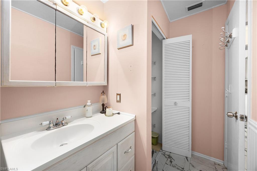 1001 Pine Isle Ln 1001 Property Photo 15