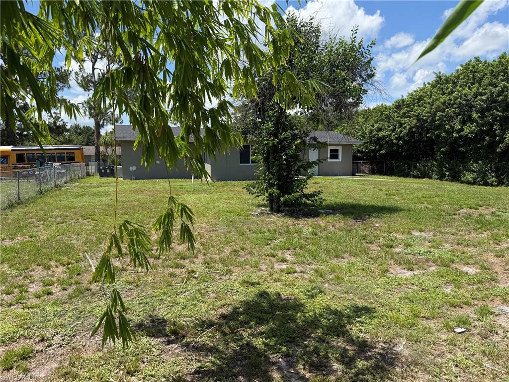 2199 Wyandotte Ave Property Photo 6