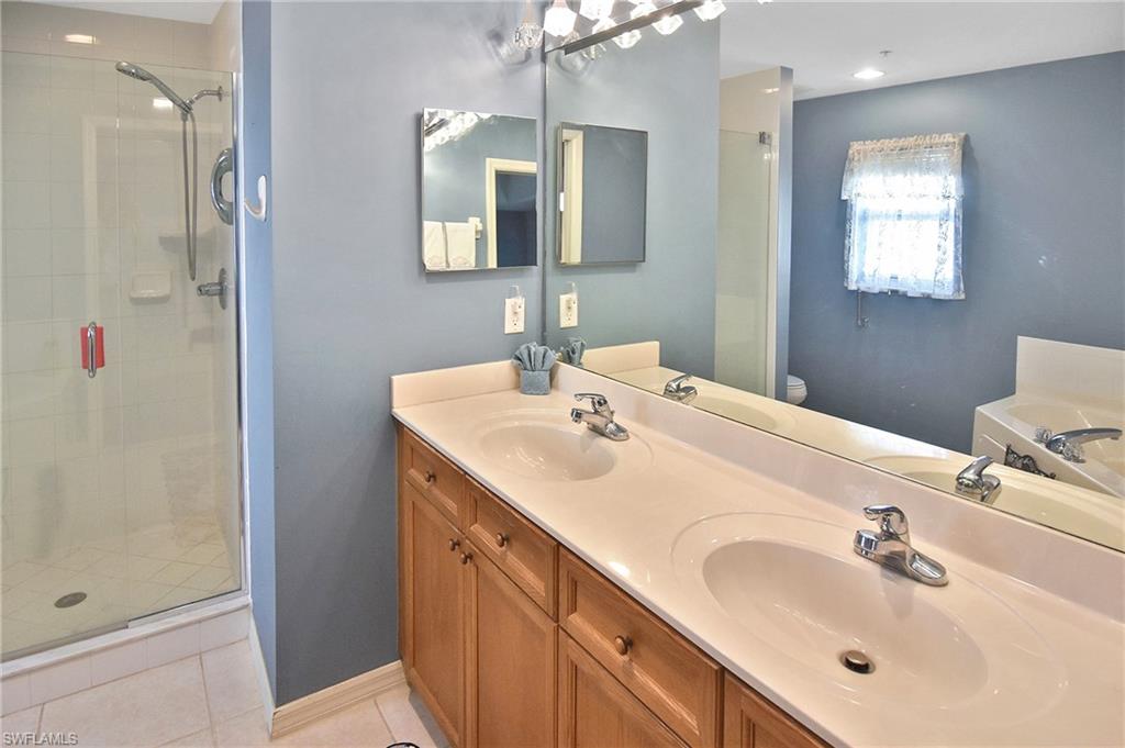 10021 Lake Cove Dr 101 Property Photo 13