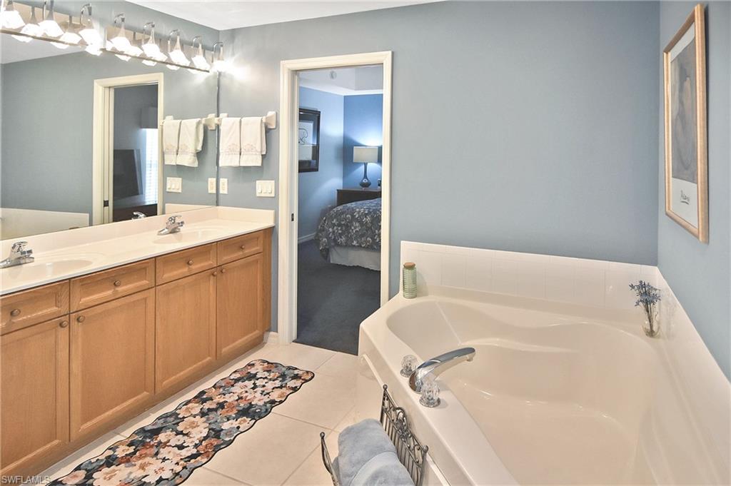 10021 Lake Cove Dr 101 Property Photo 15