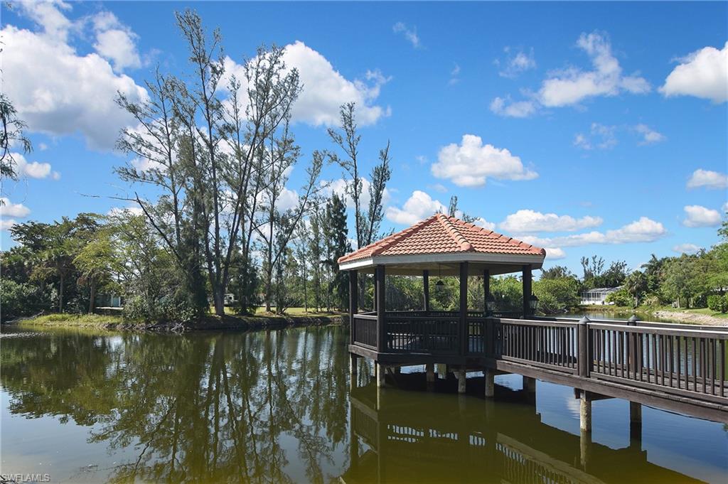 10021 Lake Cove Dr 101 Property Photo 40