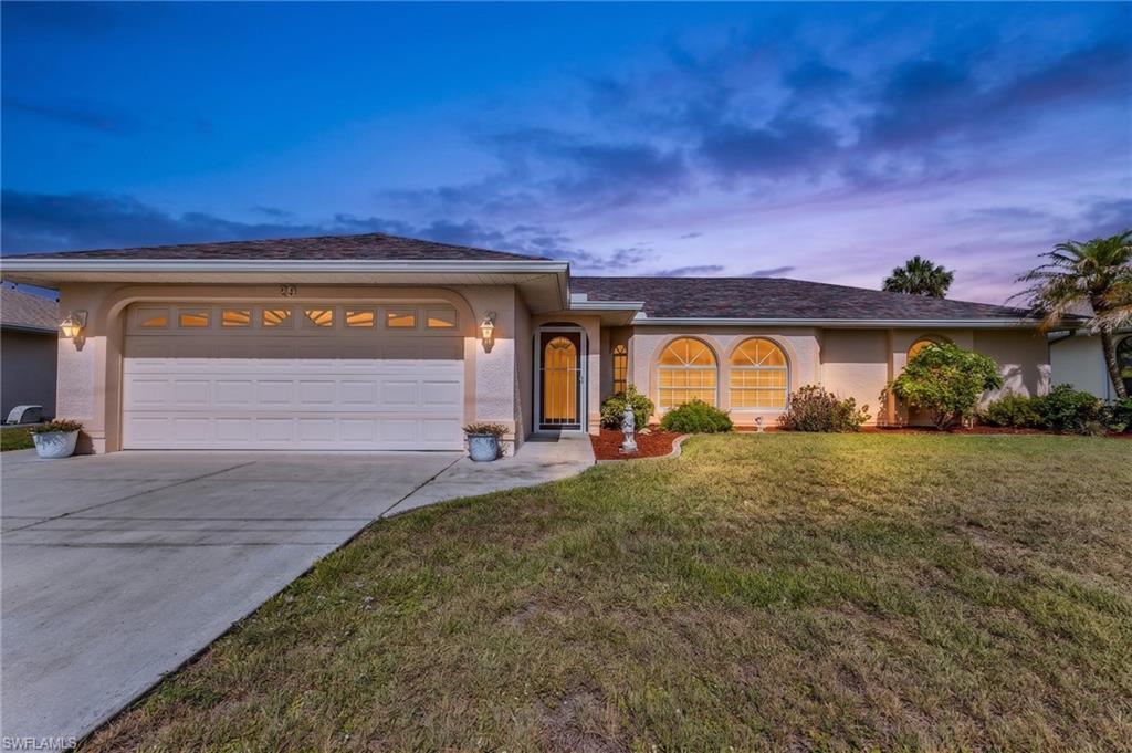 29 Seasons Dr Property Photo 1
