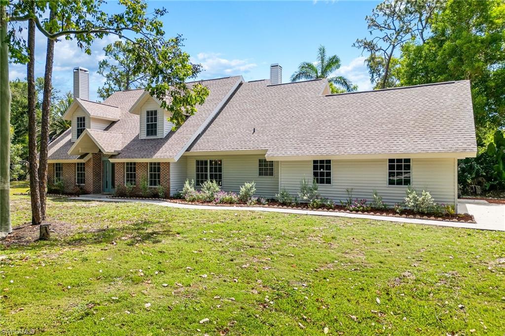15180 Briar Ridge Cir Property Photo 3