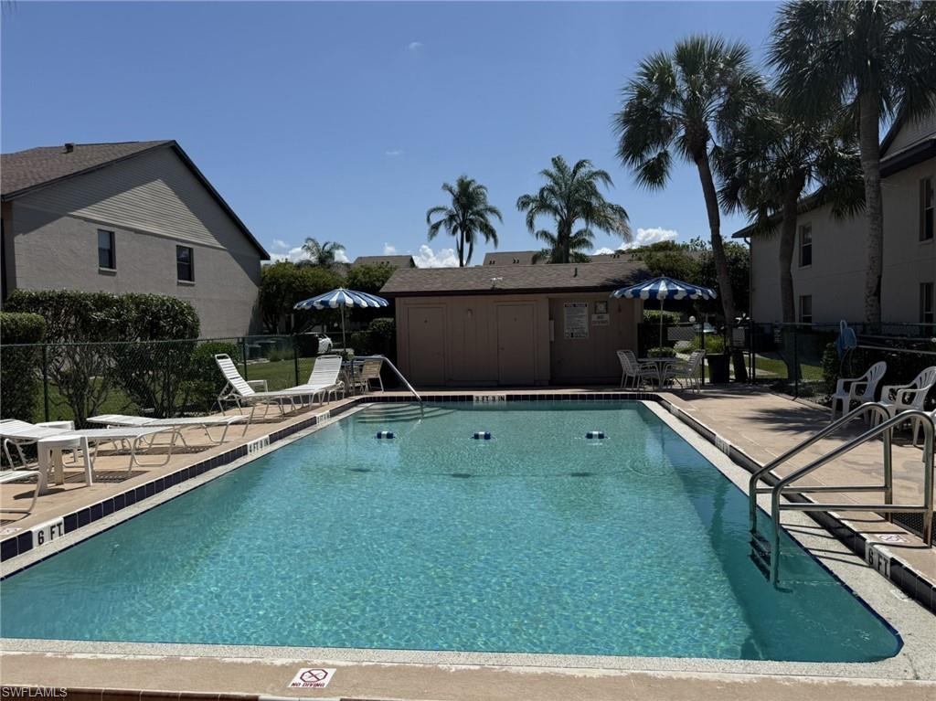 5751 Foxlake Dr A Property Photo 2