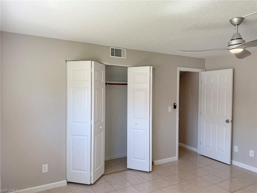 5751 Foxlake Dr A Property Photo 17