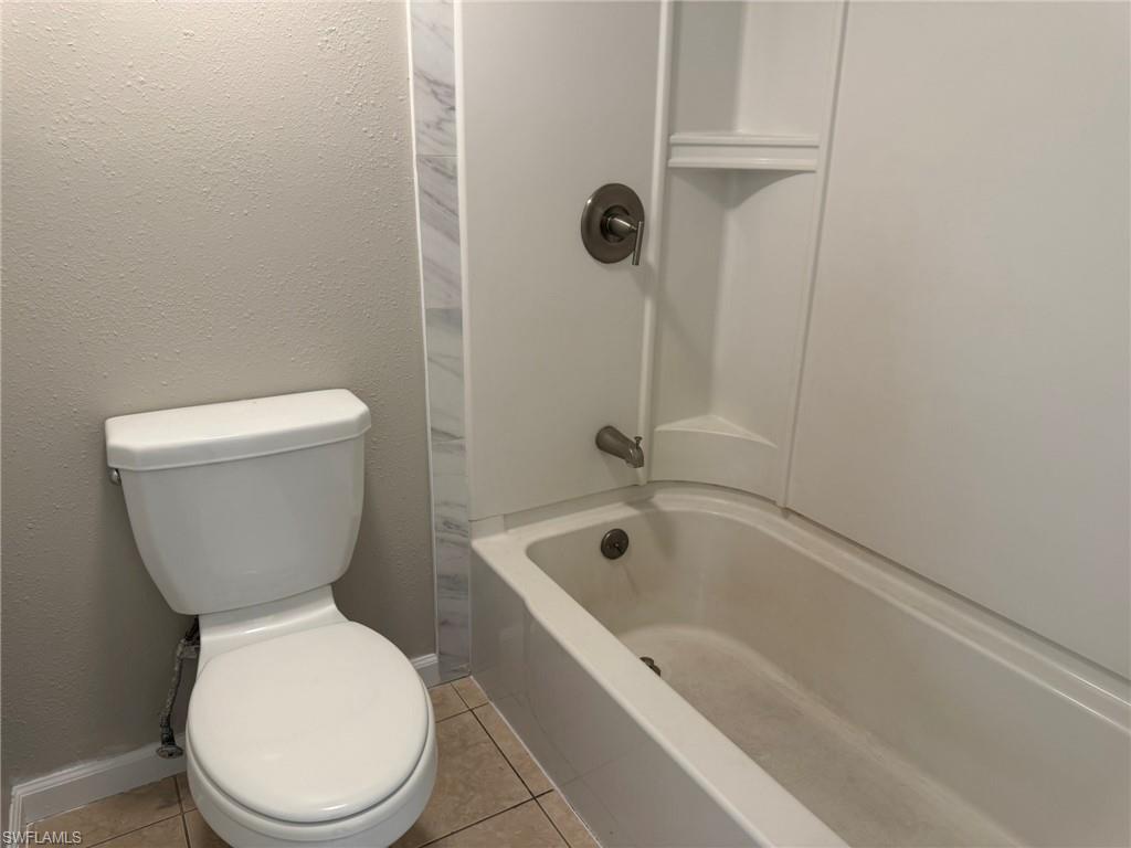 5751 Foxlake Dr A Property Photo 25