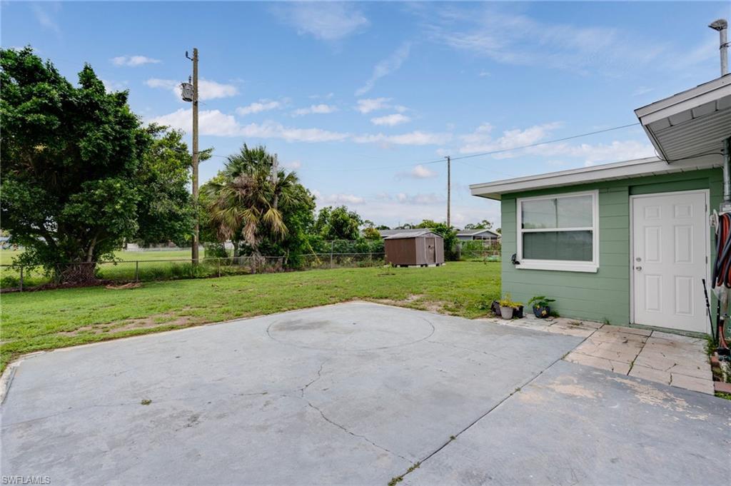 102 Oleander Rd Property Photo 17