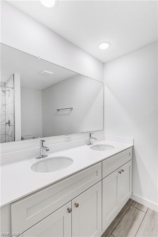 1242 Echard St E Property Photo 14