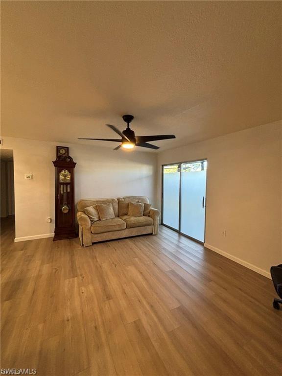 5713 Foxlake Dr 4 Property Photo 3
