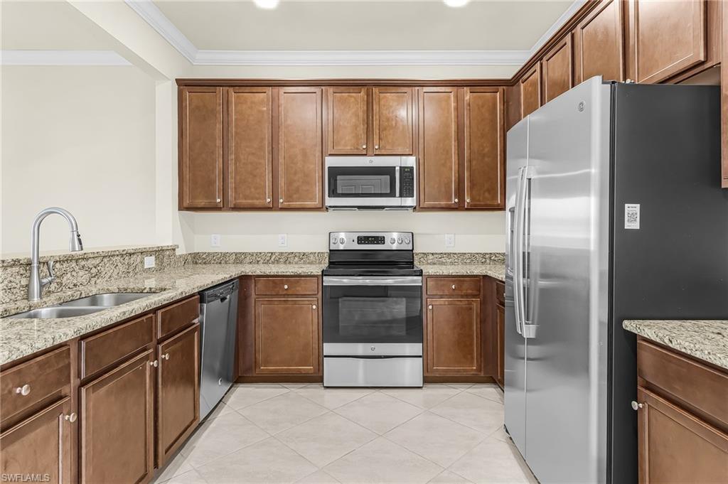 10243 Via Colomba Cir Property Photo 4