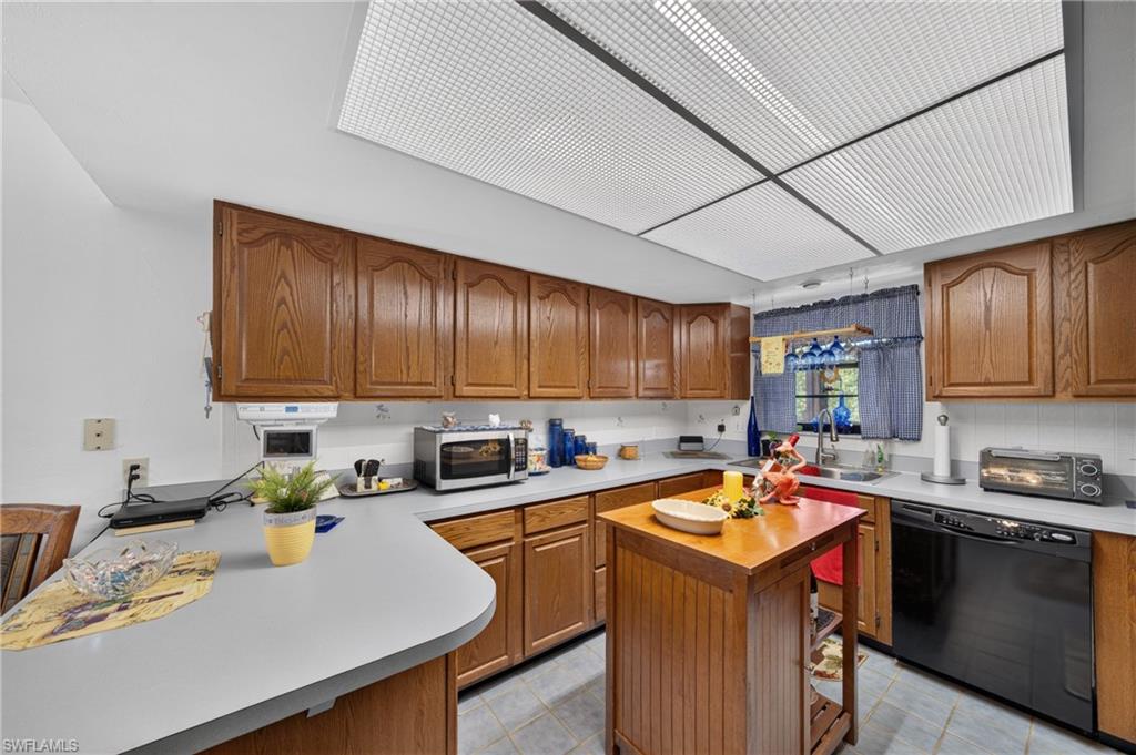 13442 Caribbean Blvd Property Photo 20