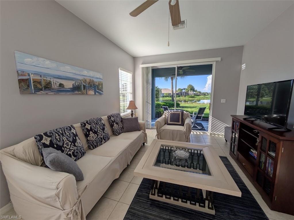 10541 Diamante Way Property Photo 7