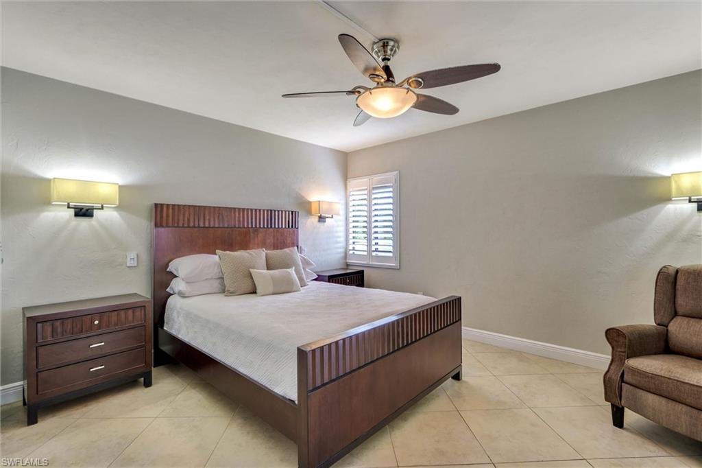 4574 Trawler Ct 202 Property Photo 14
