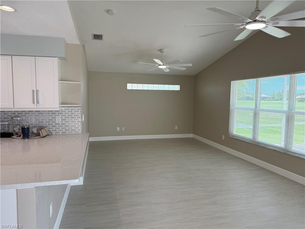 11574 Royal Tee Cir W Property Photo 6