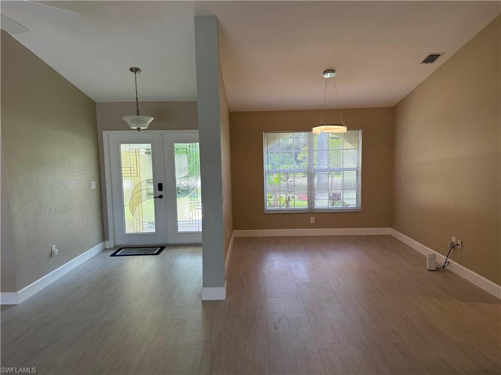 11574 Royal Tee Cir W Property Photo 8