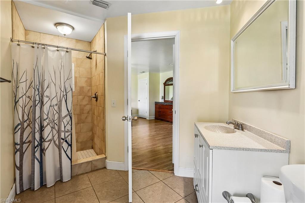 732 Tower Dr Property Photo 21