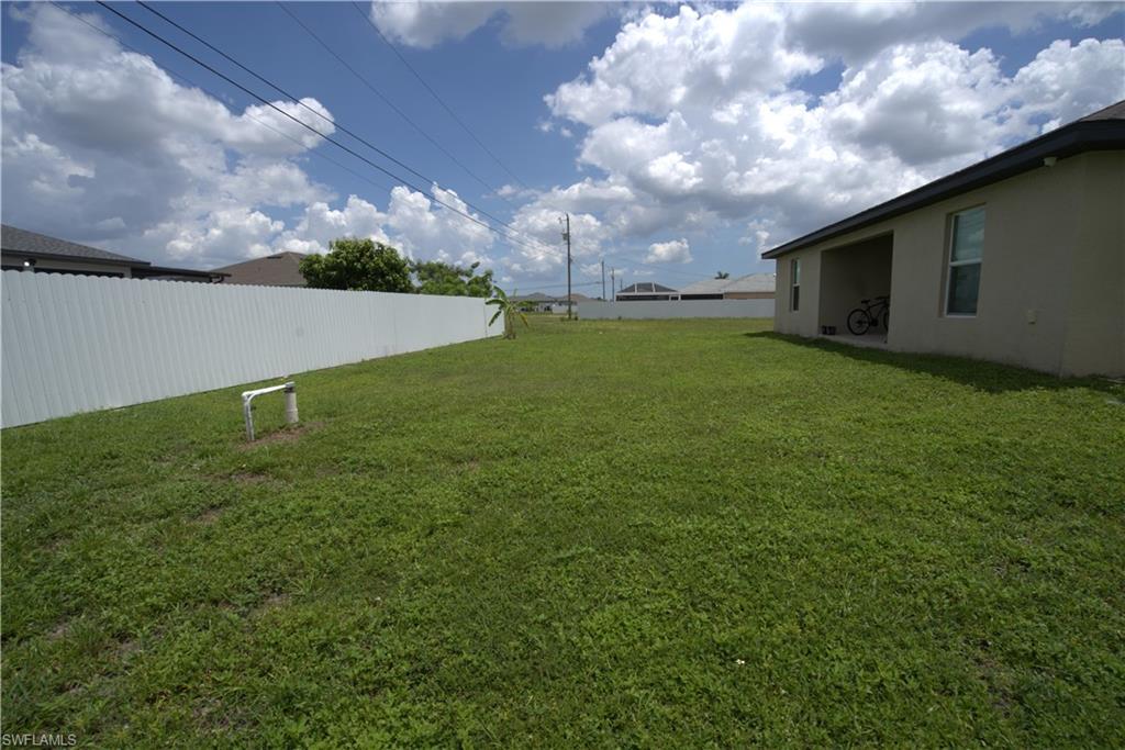 2119 Ne 6th Pl Property Photo 10