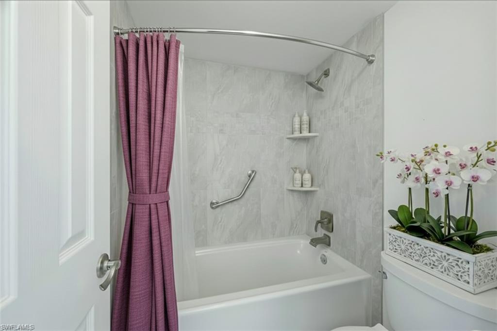 1087 Forest Lakes Dr 306 Property Photo 11