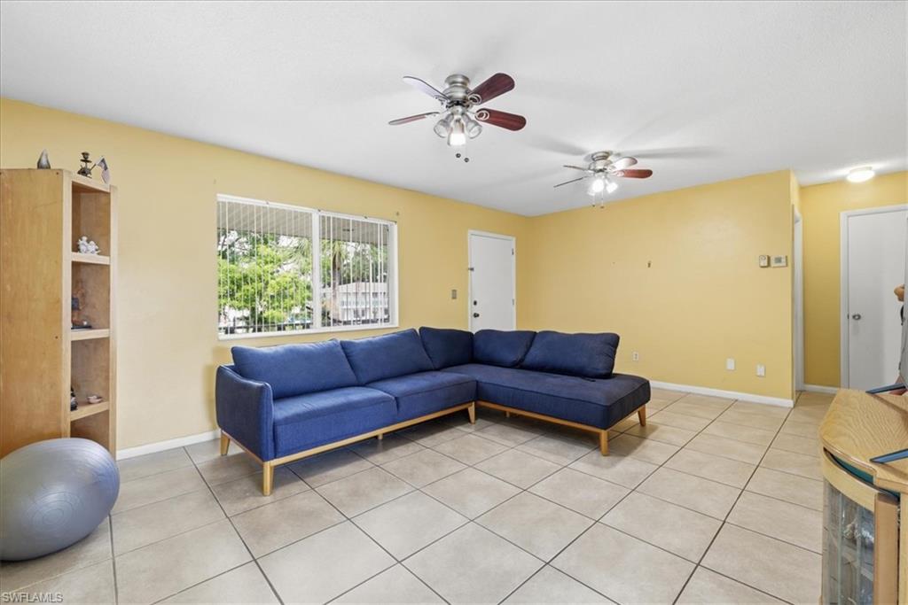 347 Joel Blvd 203 Property Photo 6