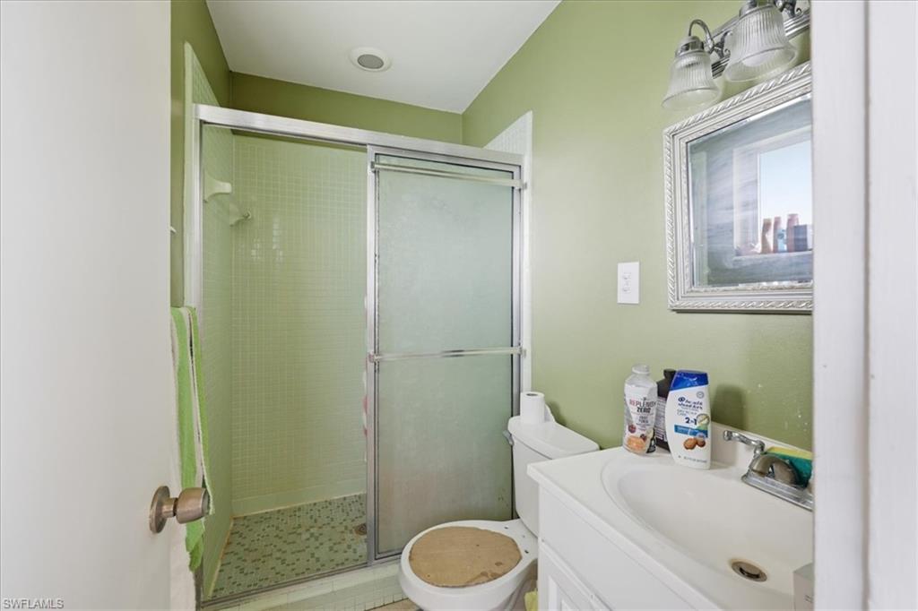 347 Joel Blvd 203 Property Photo 13