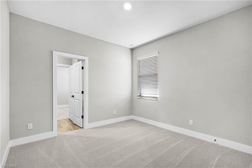 331 Nicholas Pkwy E Property Photo 26
