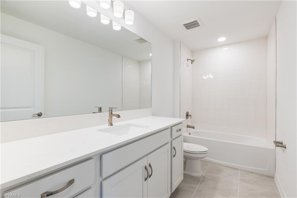 266 Lakeside Breeze Way Property Photo 5
