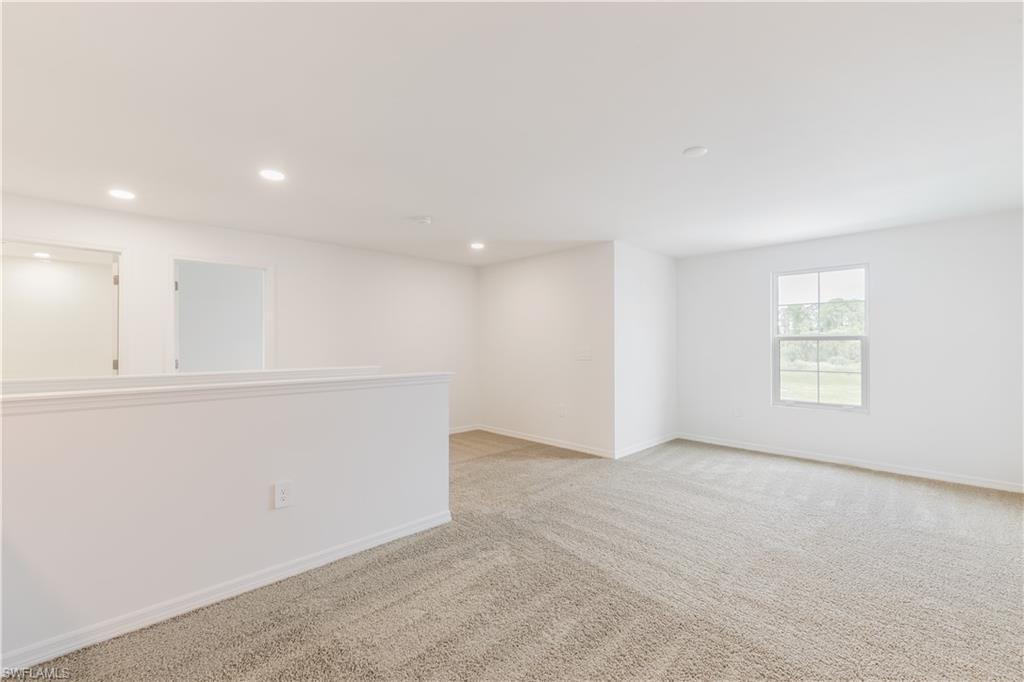 266 Lakeside Breeze Way Property Photo 11